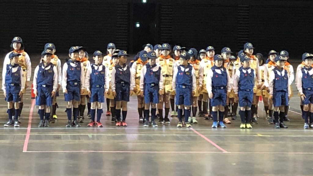 令和二年福岡市消防団出初式での、消防少年団演技